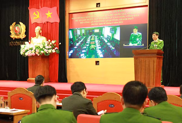Deputy Minister Nguyen Duy Ngoc speaks at the event.
