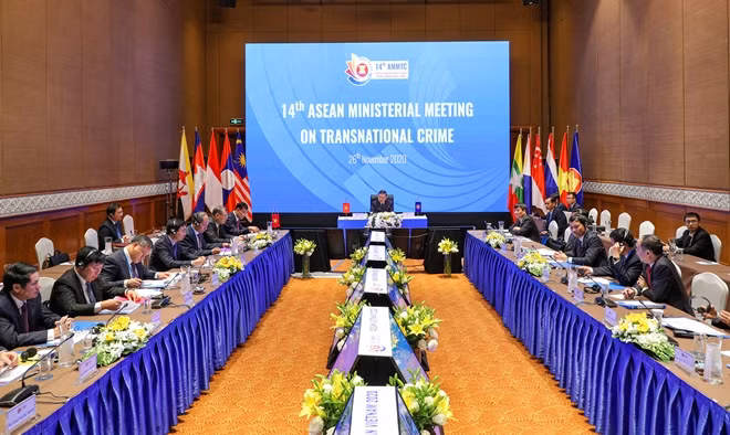 Overview of 14th AMMTC plenary session in Hanoi.