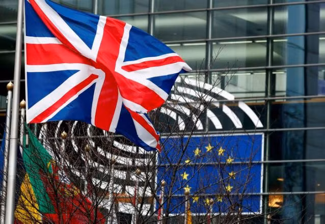 EU envoys hope for a Brexit trade deal in days, UK sees progress ảnh 1