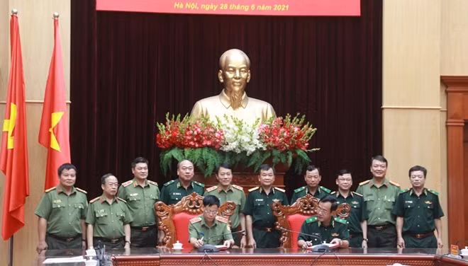 Delegates attending the signing ceremony.