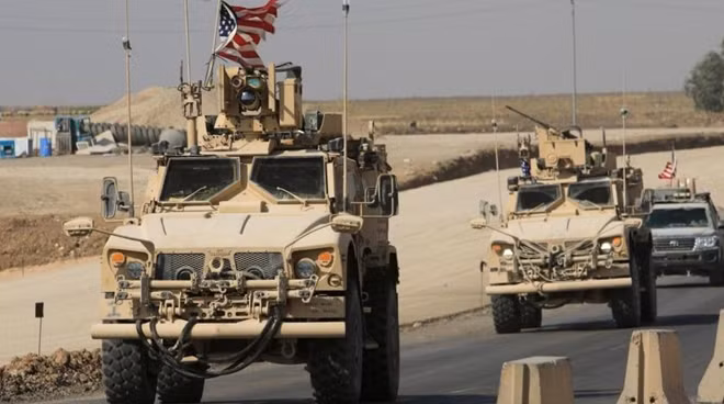 US forces in Syria fired in self-defense after missile launches — coalition ảnh 1