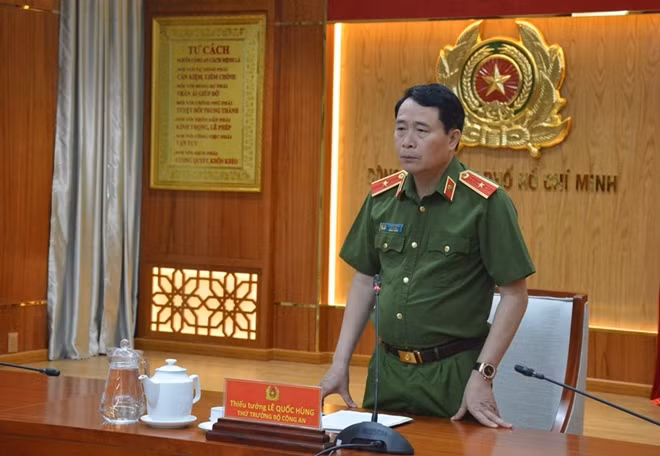Deputy Minister Le Quoc Hung speaks at the event.