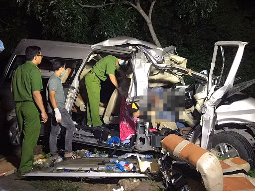 Local authorities urged to take measures to minimize traffic accidents.