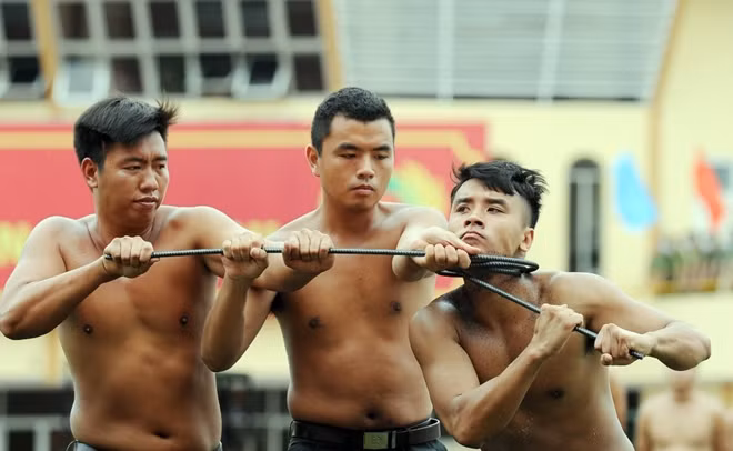 In pictures: The 8th “For Homeland Security” Sports Festival opening ceremony ảnh 14