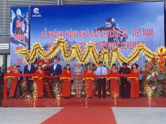 The inauguration of Spectre's production site in Nam Dinh on September 28