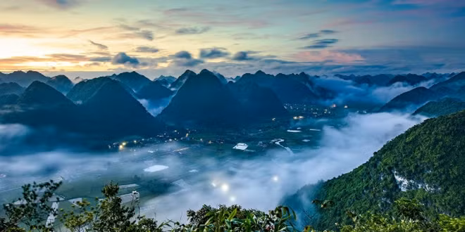 A 45-minute climb in the early morning will reward you with a breathtaking panoramic view of Bac Son Valley, which lies 160 kilometers (100 miles) north of Hanoi.