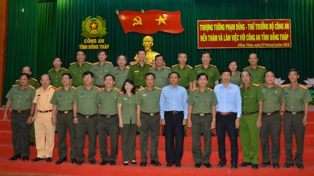 Representatives at the meeting