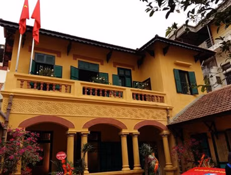 This house used to belong to Mr. Nguyen Van Duong. But his family donated it to Vietnamese Government for historical site in 1973.