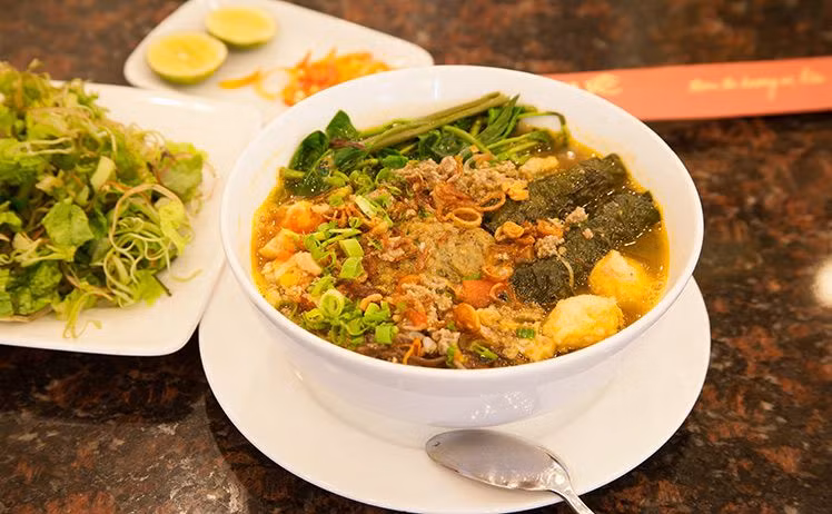 The 'must try' delicacies in Hanoi (Part 2) ảnh 6