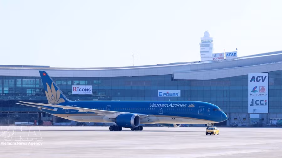 Vietnam Airlines continues assisting passengers affected by Germany flight incident