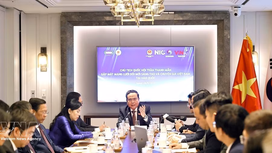 NA President calls for more contributions from Vietnam innovation network, experts in RoK