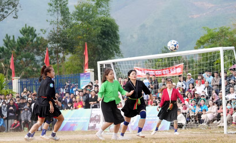 Potential of ethnic minority women's football