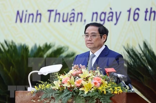 PM wants Ninh Thuan to become major national renewable energy hub ảnh 1 Prime Minister Pham Minh Chinh addresses the event (Photo: VNA)