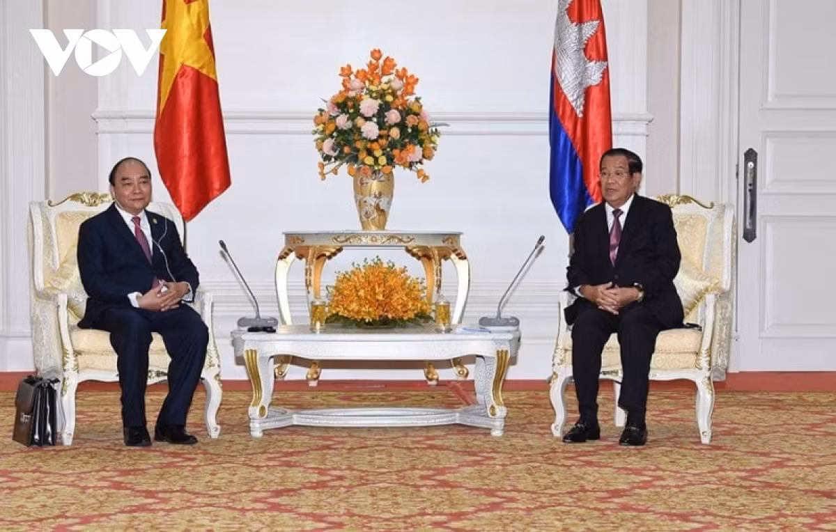The two leaders brief each other on the&nbsp;socio-economic situation&nbsp;in their respective country.