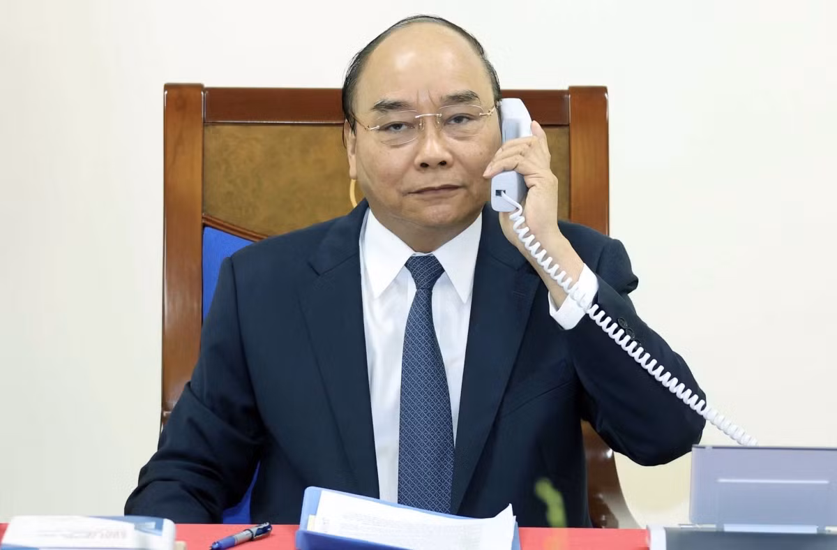 &nbsp;Prime Minister Nguyen Xuan Phuc hold phone talks with his German counterpart Angela Merkel on&nbsp;the occasion of the 45th anniversary of Vietnam – Germany diplomatic ties (Photo: VGP)