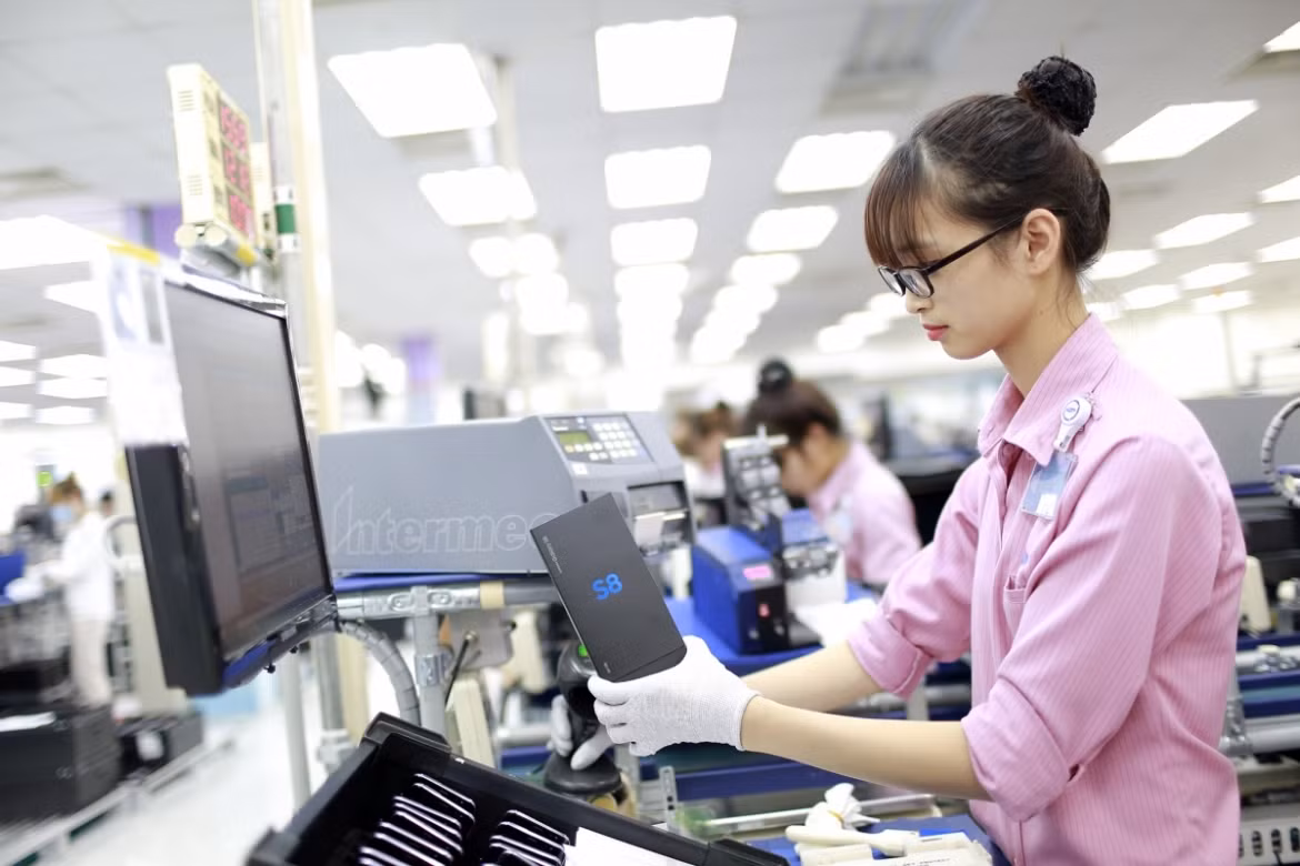FDI disbursement rises 6.8% despite COVID-19 threats ảnh 1