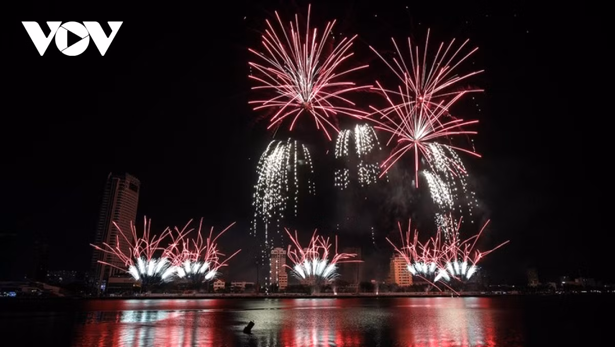 Hanoi capital plans only one venue for Lunar New Year fireworks display ảnh 1