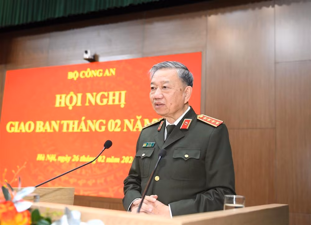 Ministry of Public Security reviews work of Public Security Forces in February -0