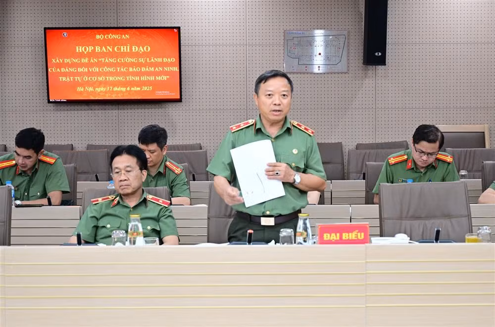 MPS to draft project on strengthening Party’s leadership over at-grassroots security and order protection -0