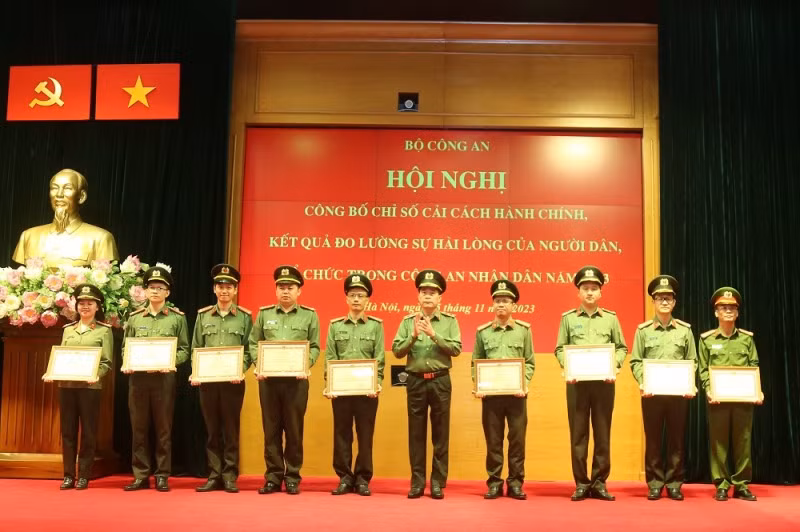 Average administrative reform index of public security agencies and units reaches over 80% - 1