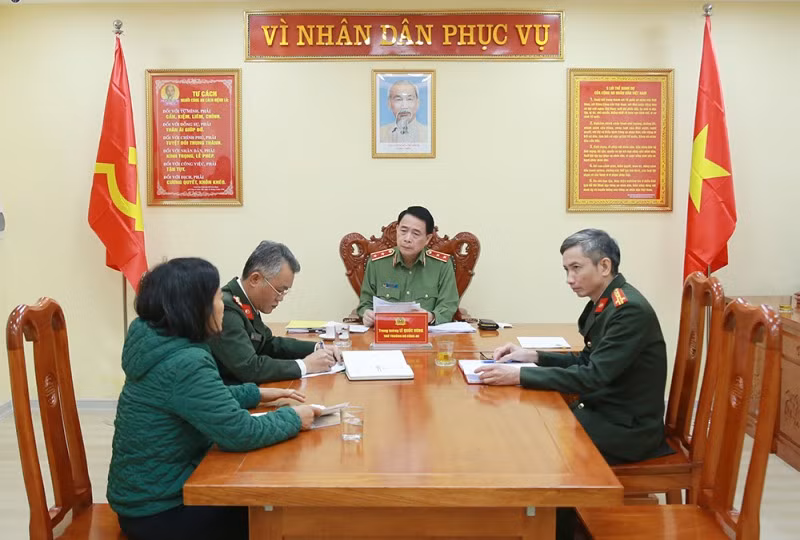 Leader of the Ministry of Public Security hosts monthly meeting with citizens -0