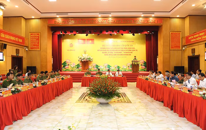 Ministry of Public Security holds national-level symposium on Party building -0
