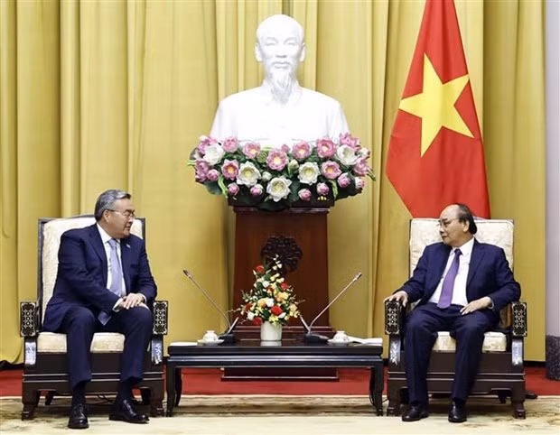 President suggests Vietnam, Kazakhstan enhance cooperation in areas of potential -0