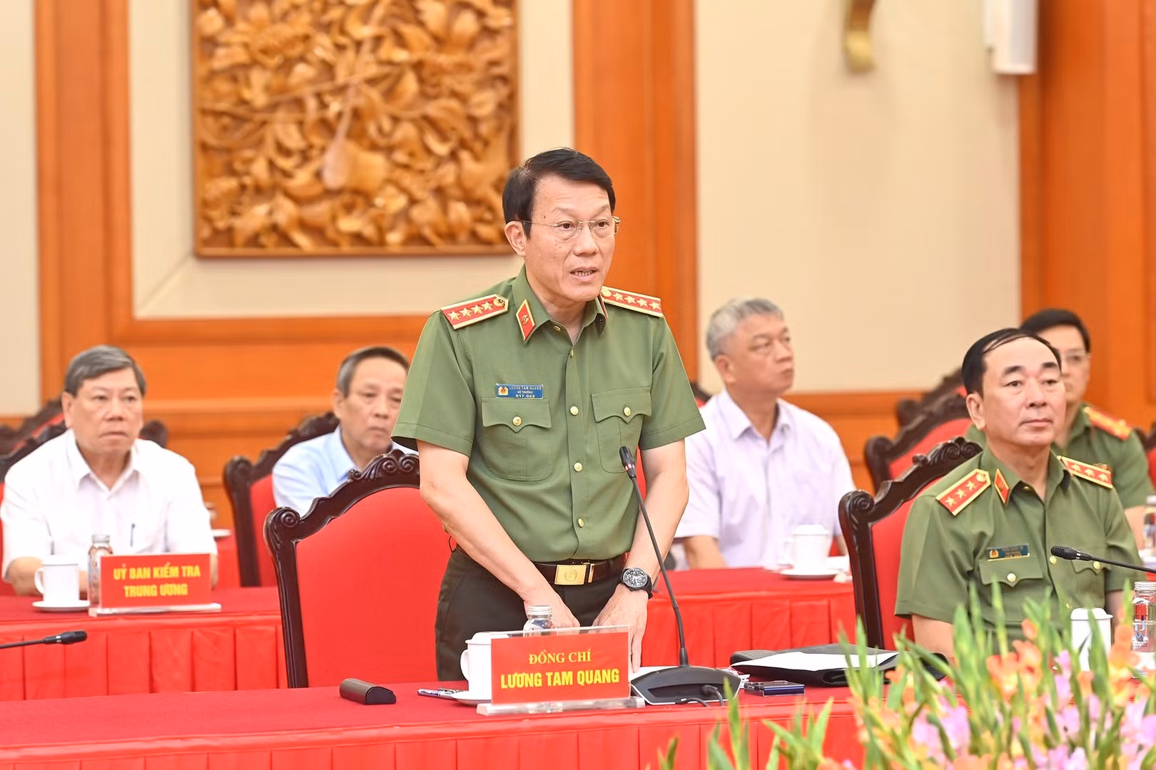 Politburo works with Public Security Central Party Committee’s Standing Board -0