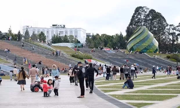 Classical Music Festival opens in Da Lat city -0