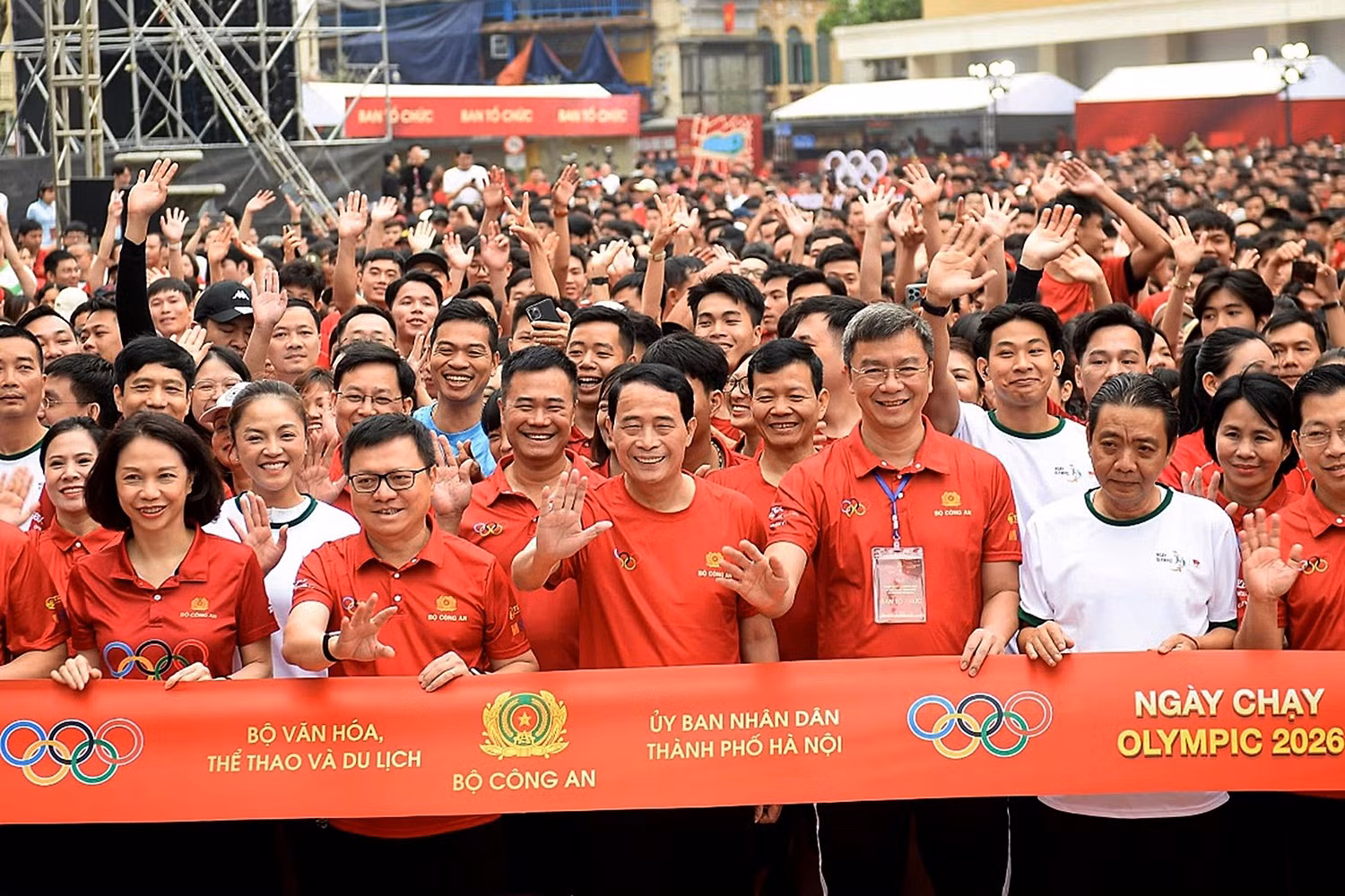 Nearly 1.4 million people join Olympic Run Day 2026 -0
