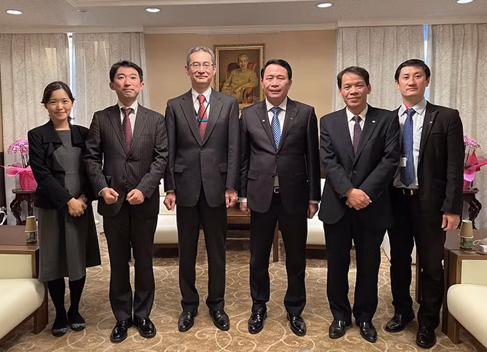 Deputy Minister Le Quoc Hung meets Japanese police leader -0