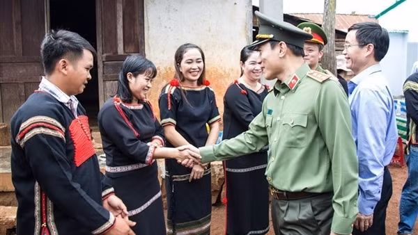 MPS helps Tra Vinh build 1,290 houses for poor households ảnh 2