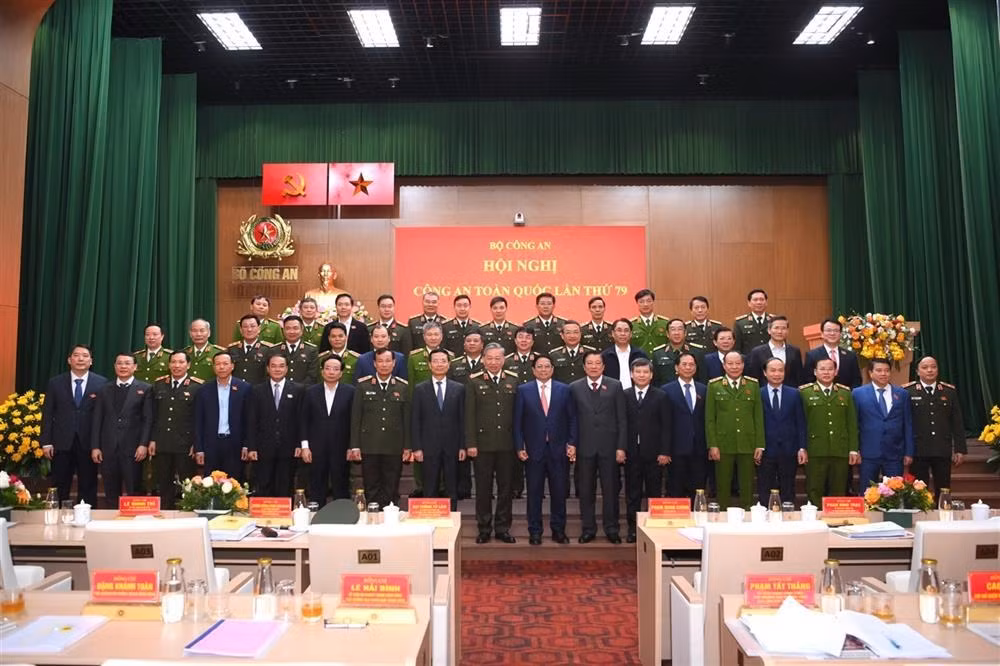 People's Public Security Forces achieve better work results than last year: Prime Minister -0