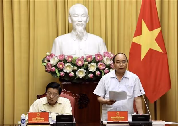 Experts continue discussions on draft strategy for law-governed socialist state -0