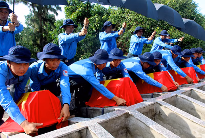 Reburial service for martyrs held in Dong Thap -0