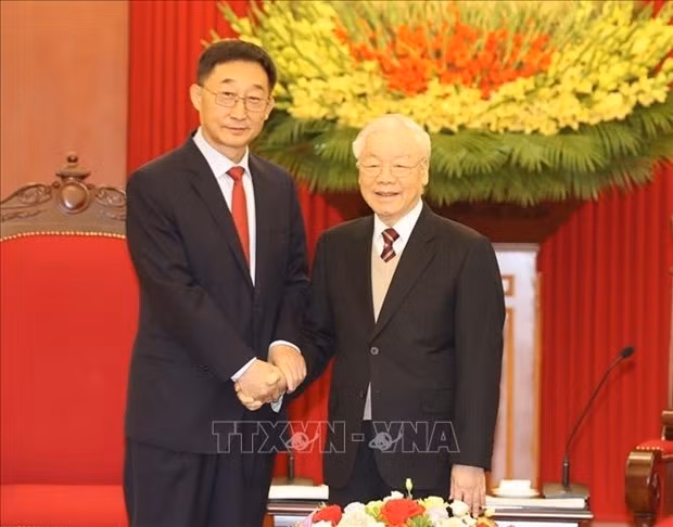 Party leader receives China’s Guangxi official -0