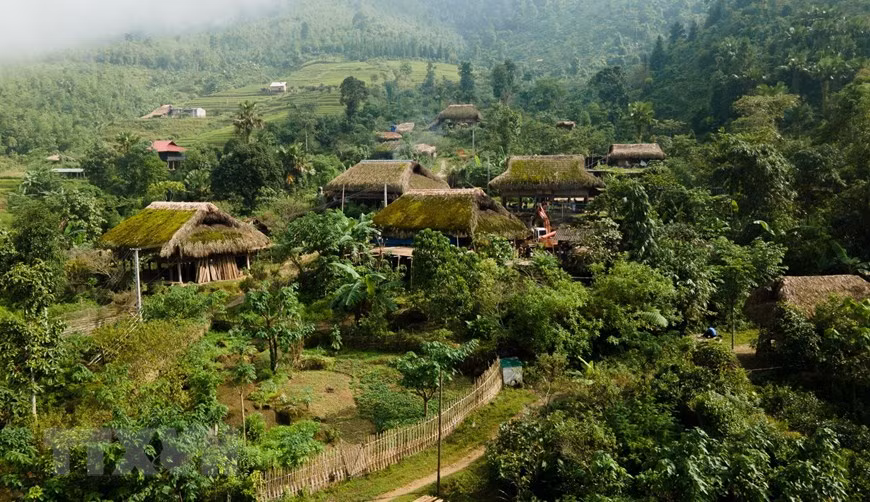 Unique mossy roofs on Tay Con Linh range -4