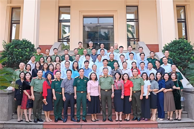 The Ministry of Public Security receives delegation from National Defense Accademy -0