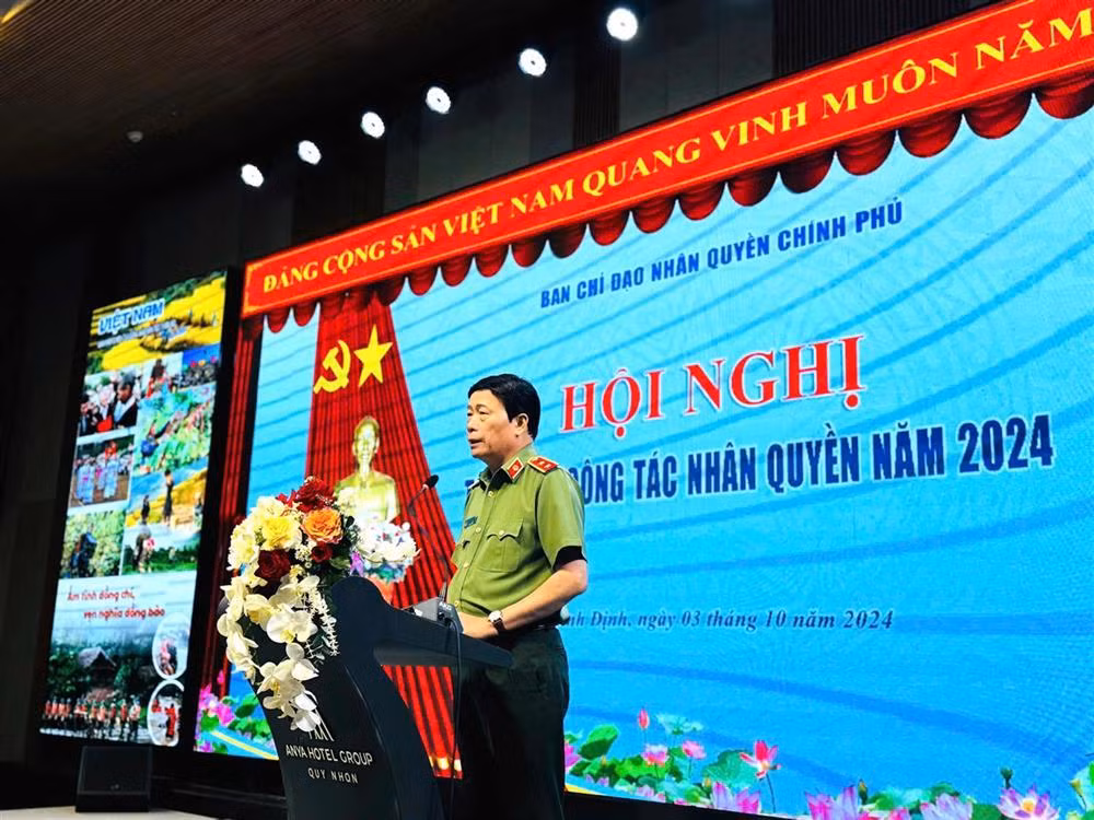 Authorities attach much importance to protecting and promoting practice of human rights -0