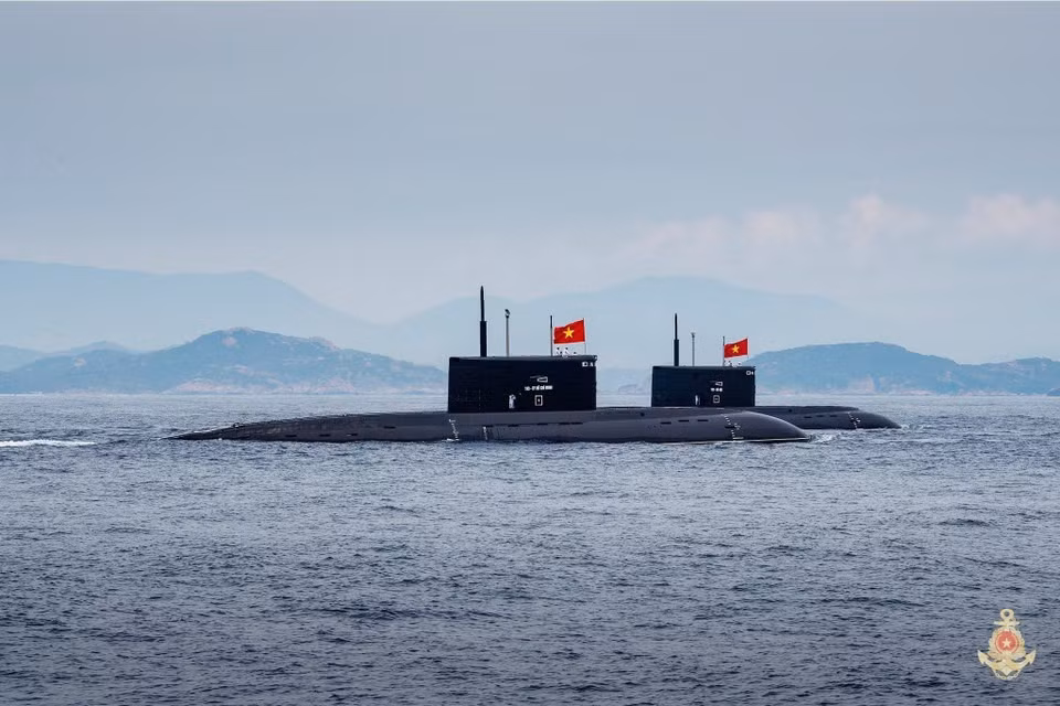 Vietnam Navy stages parade in Cam Ranh on National Day -0