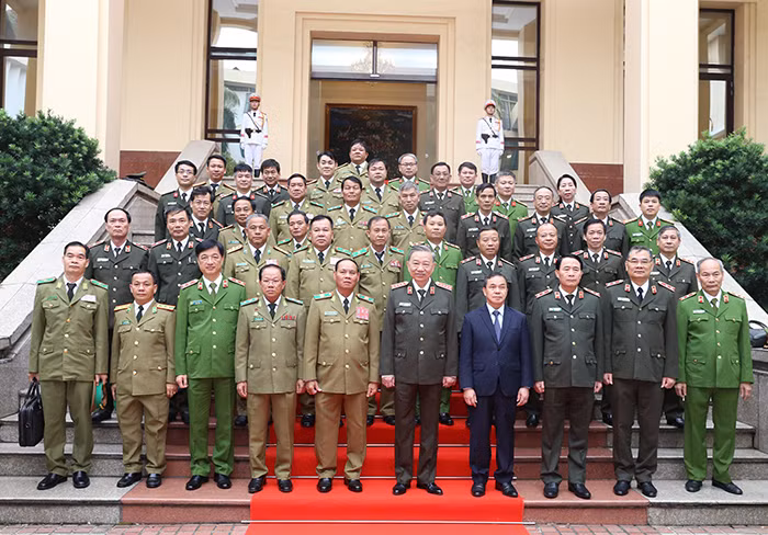 Vietnam, Laos agree to strengthen security cooperation -0