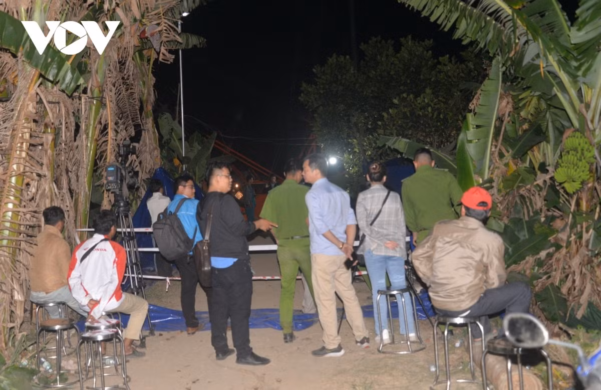 Slim hope rests as rescue efforts go on for boy falling 35m deep into concrete pillar -6