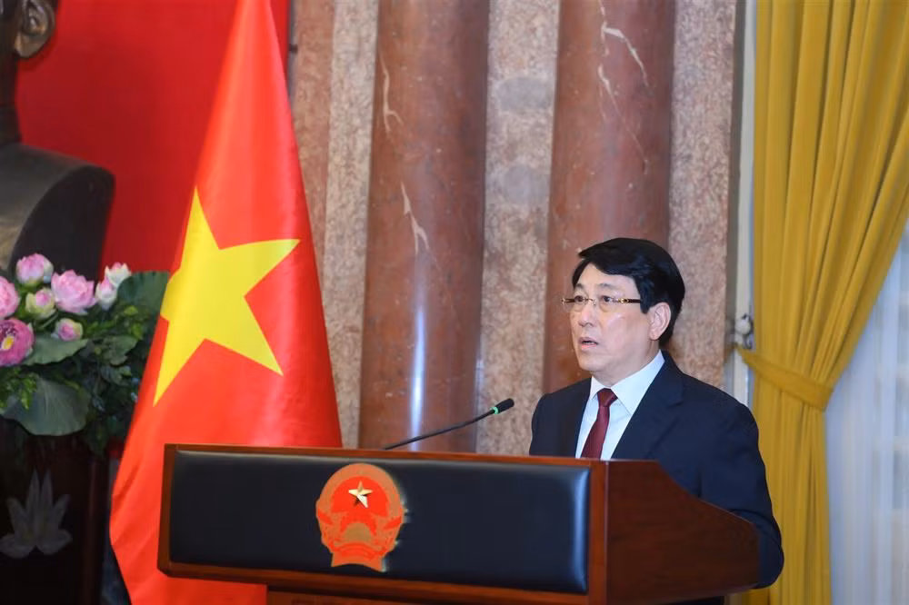 Deputy Minister of Public Security Le Quoc Hung promoted to Senior Lieutenant General -0