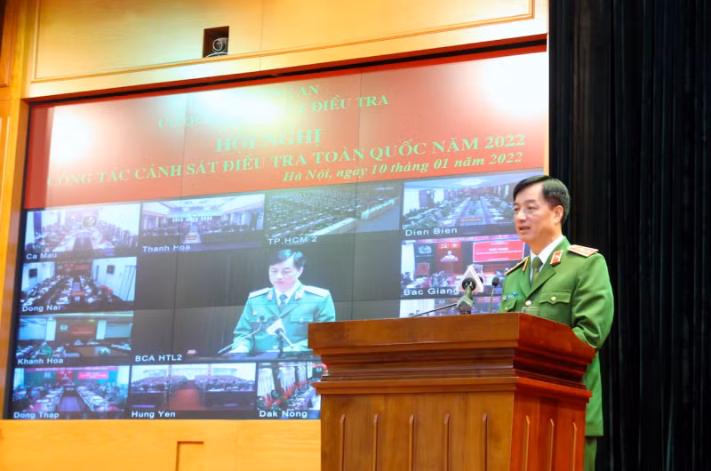Police force should take effective approach to prevent and control crime -0