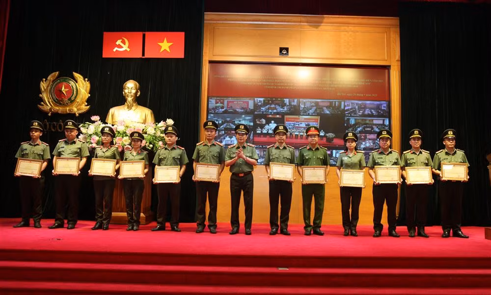 Ministry of Public Security requests subunits to enhance legal education -0