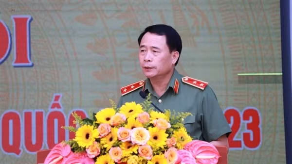 Deputy Minister Luong Tam Quang attends “All People Protect National Security” Festival in Nam Dinh ảnh 3