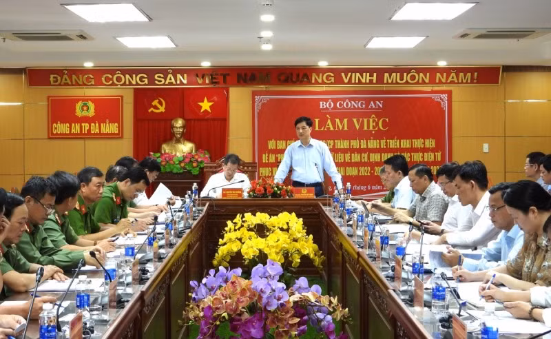 Da Nang striving to take lead in implementing Project 06 -0