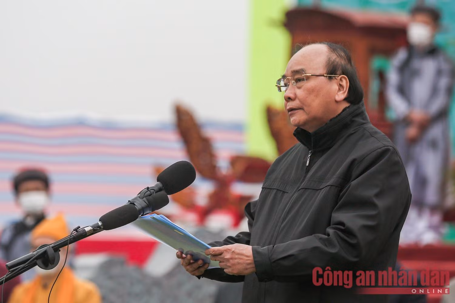 President Nguyen Xuan Phuc performs traditional New Year ploughing festival -4