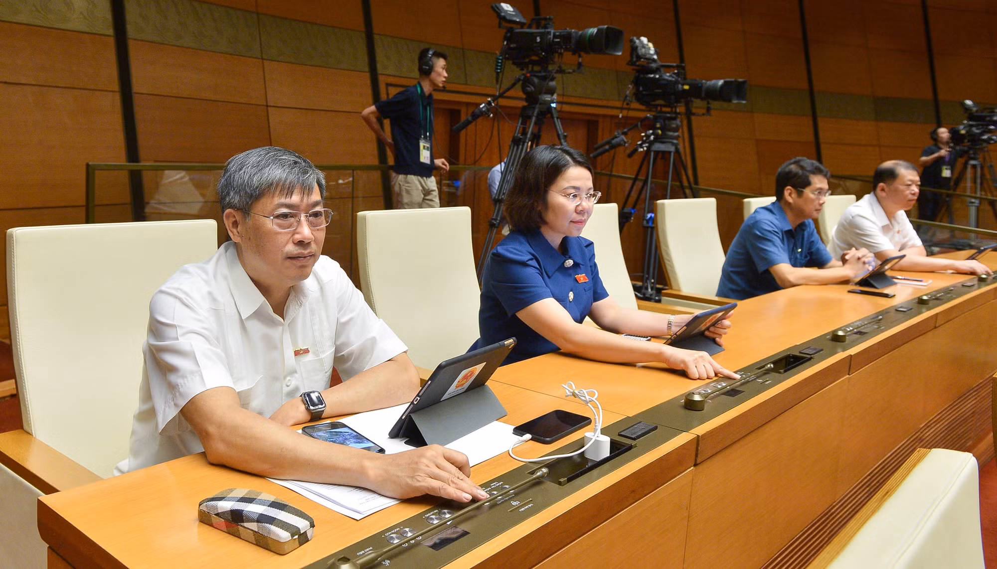 Draft law on forces participating in security and order protection at grassroots to be discussed at 5th NA sitting -0