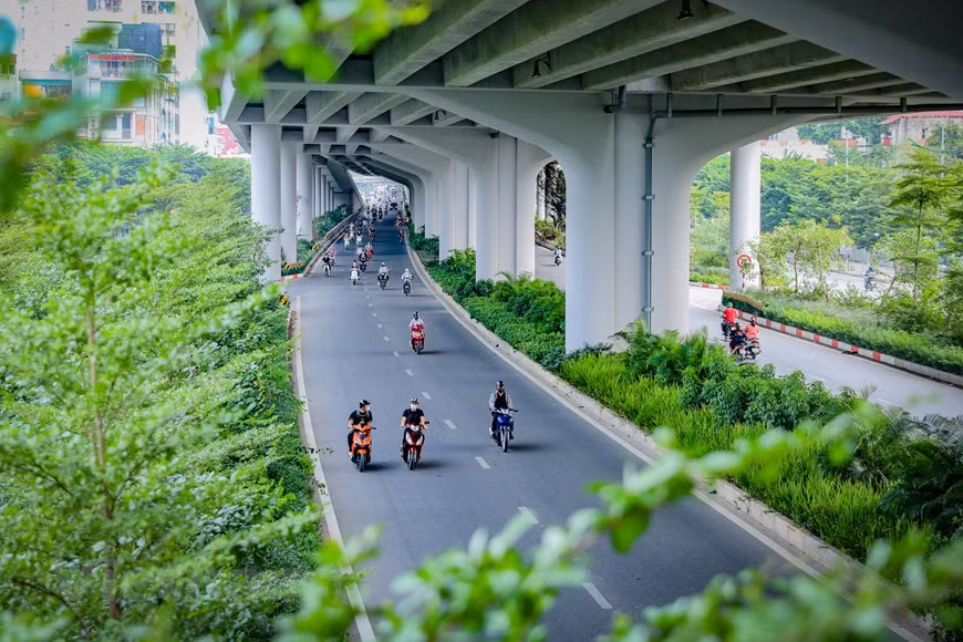 Green urban roads are on the rise in Hanoi.